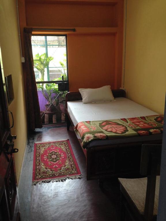 Paradise Inn Guest House Varanasi Quarto foto