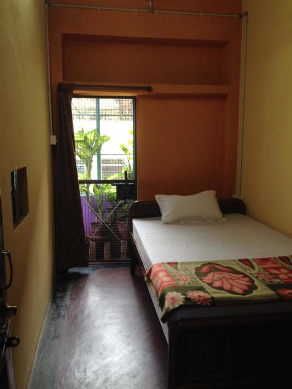 Paradise Inn Guest House Varanasi Quarto foto