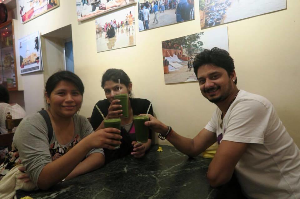 Paradise Inn Guest House Varanasi Exterior foto