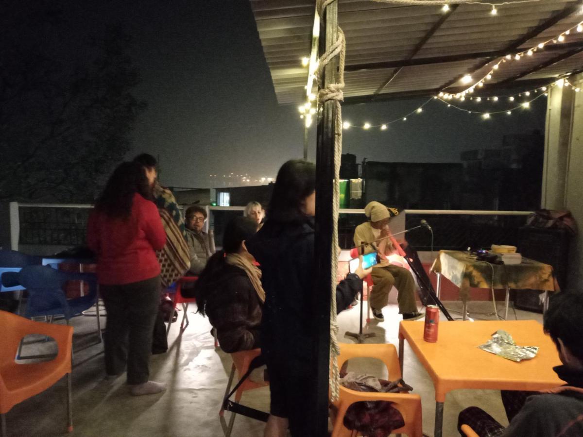 Paradise Inn Guest House Varanasi Exterior foto